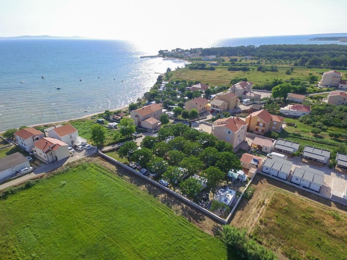 Apartments Medanic - Private Pool Privlaka  Kültér fotó